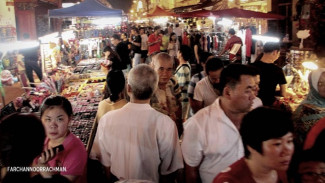 Mengunjungi Pasar Malam di Melaka