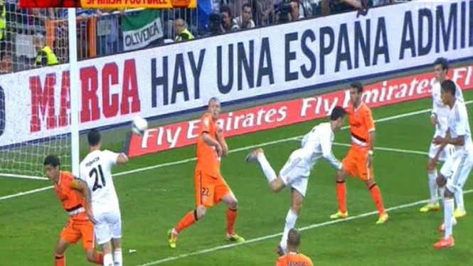 Cristiano Ronaldo membobol gawang Valencia lewat backheel
