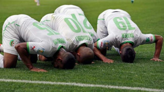 Bintang Lapangan Hijau Bersyukur Pada Tuhan