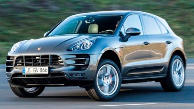 Porsche Macan.