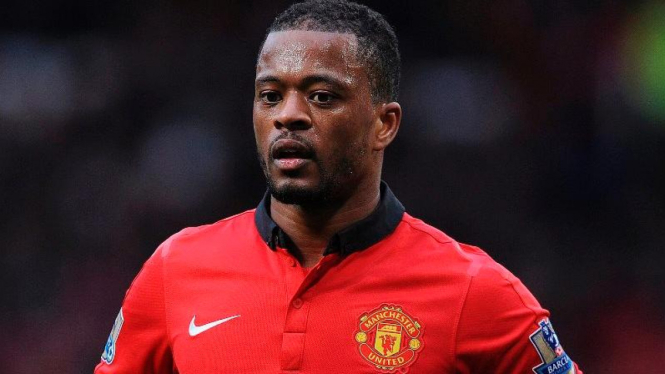 Patrice Evra saat masih membela MU.