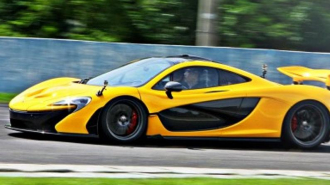 Volcano Yellow McLaren P1