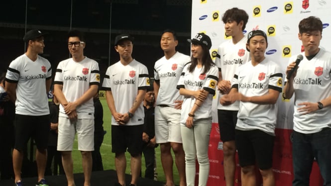 Anggota Running Man di Gelora Bung Karno Jakarta