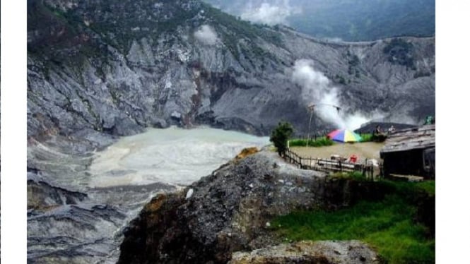 Gunung Tangkuban Parahu di Lembang, Bandung Barat, Jawa Barat.