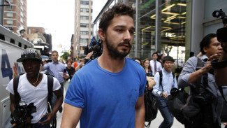 Sulit Dikenali, Penampilan Baru Shia LaBeouf Mengejutkan