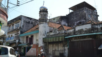 Langgar Bafadhol yang Legendaris di Surabaya