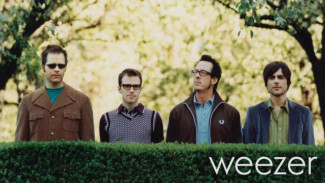 Weezer Mengeluarkan Single Terbaru