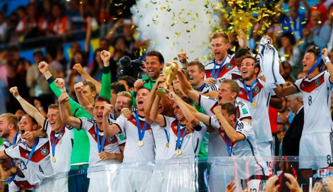 Pemain Jerman saat merayakan juara Piala Dunia 2014