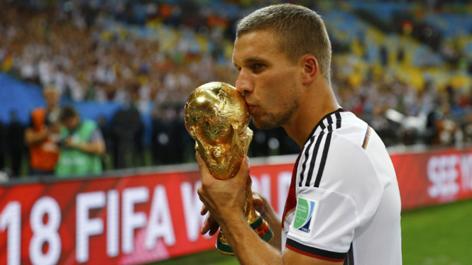 jerman angkat trofi piala dunia