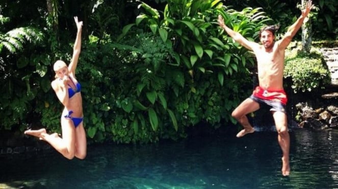 Khedira estaba de vacaciones con su amante.