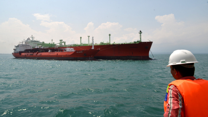 Kapal Tanker Penyuplai Elpiji Pertamina