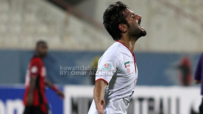 Pemain Al-Kuwait SC merayakan gol ke gawang Persipura