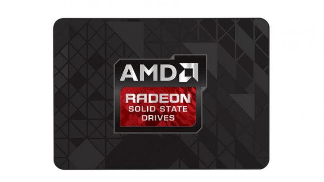 AMD Perluas Jajaran Produk Gaming dengan SSD Radeon R7 Series 