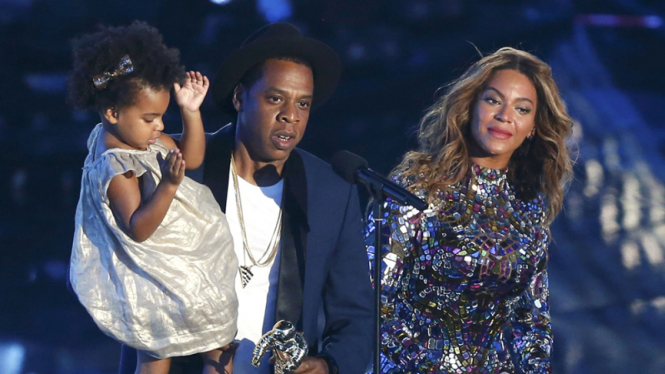 Beyonce Jay Z dan Ivy Blue di MTV VMA 2014