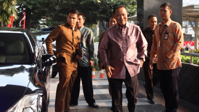 Menkumham Amir Syamsuddin Mendatangi Gedung Komisi Pemberantasan Korupsi