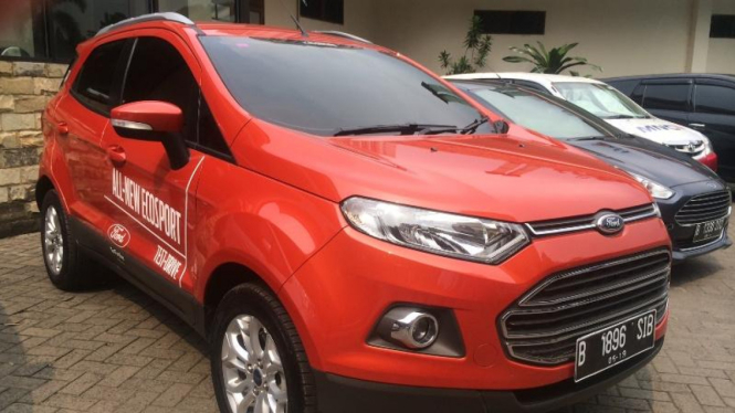 Ford Ecosport dengan kaca film Spectrum dan Iceberg.