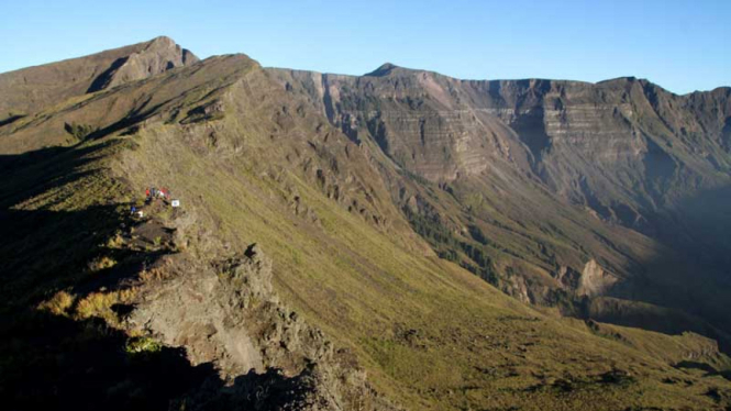 Pesona Gunung Tambora