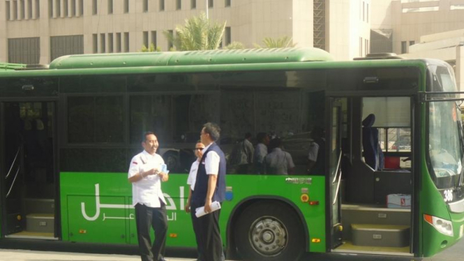 Bus Shalawat untuk jemaah haji