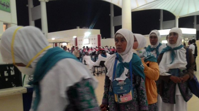 Jamaah Haji Indonesia Tiba di Jeddah