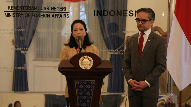 Tim Transisi Jokowi Temui Menteri Luar Negeri Marty Natalegawa