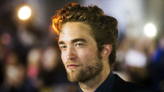 Stewart Cinta Sesama Jenis, Robert Pattinson Depresi?