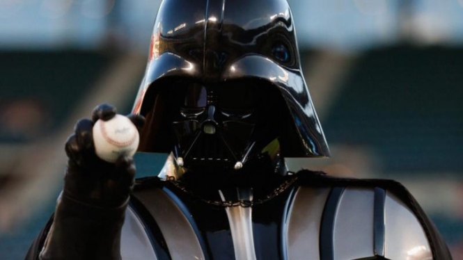 Tokoh Star Wars, Darth Vader, di laga Major League Baseball