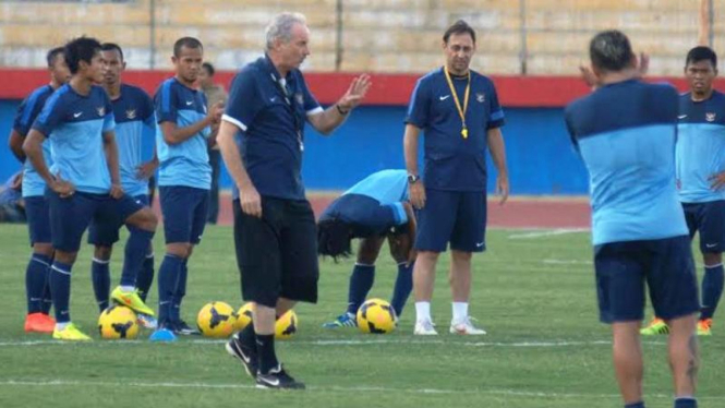 Timnas Indonesia latihan