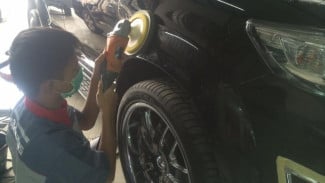 Poles Mobil Jutaan Rupiah, Apa Saja yang Dikerjakan?