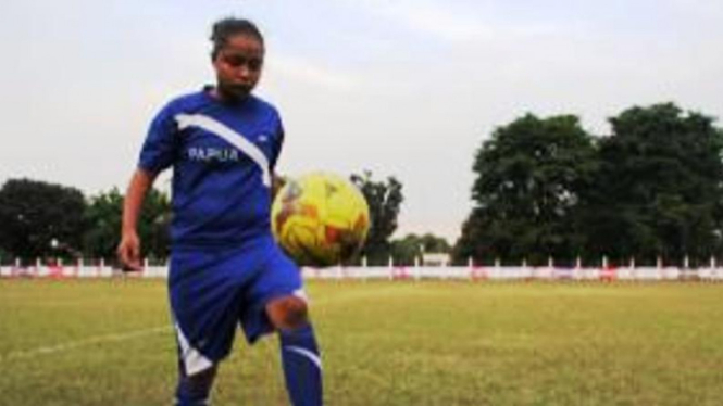 Pemain tim putri Papua 2, Christina Yael Kaisiri