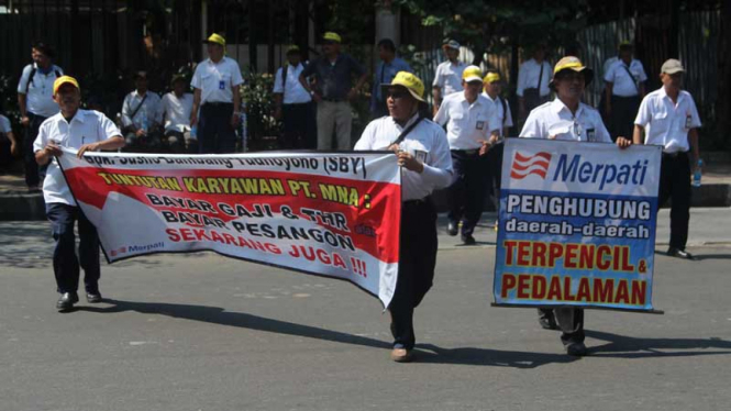 Demo Pegawai Merpati Nusantara Airlines