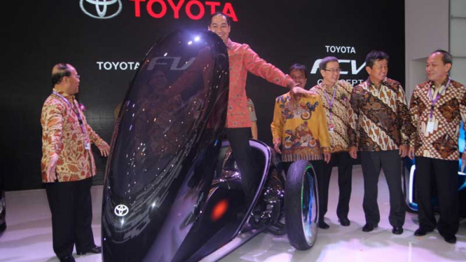 IIMS 2014 Resmi Dibuka