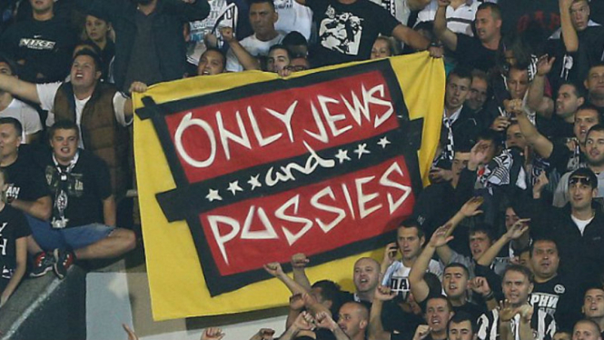 Spanduk anti Yahudi di laga Partizan versus Spurs