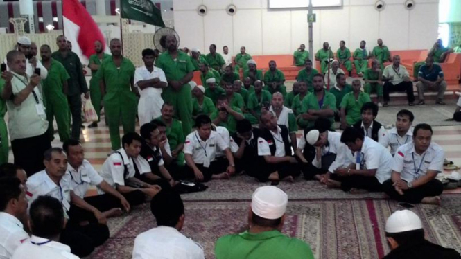 Petugas Haji Indonesia Menggelar Tausiyah