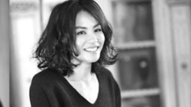 Faye Wong kembali ke pelukan Nicholas Tse