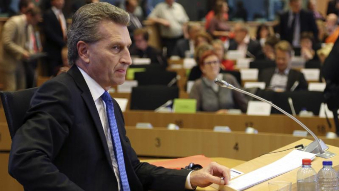Komisioner Ekonomi dan Masyarakat Digital Uni Eropa Guenther Oettinger.