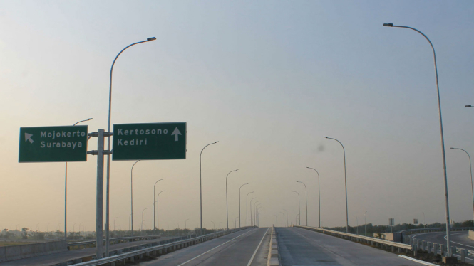 Jalan Tol Mojokerto - Kertosono 