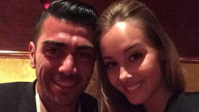 Graziano Pelle bersama kekasihnya, Viky Varga