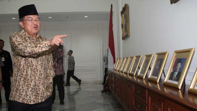 Boediono Bertemu Jusuf Kalla di Istana Wakil Presiden