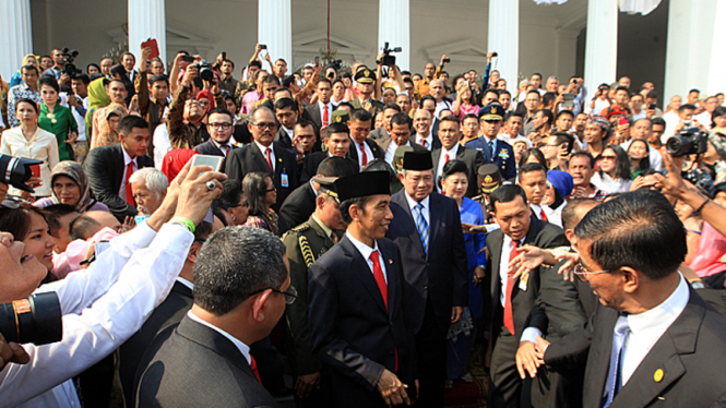 Jokowi Tiba di Istana Negara