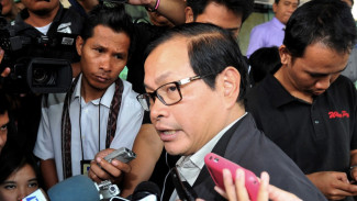Seskab: Presiden Bisa Panggil Menteri Kapan Saja