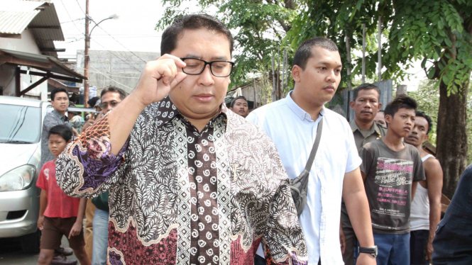 Wakil Ketua DPR Fadli Zon Temui Orang Tua M Arsyad