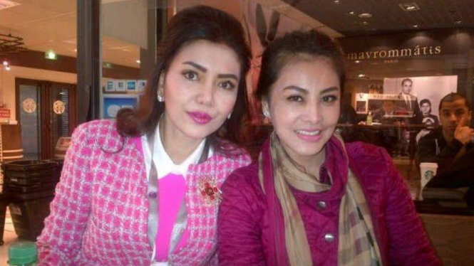 Cici Paramida dan Dr Deby