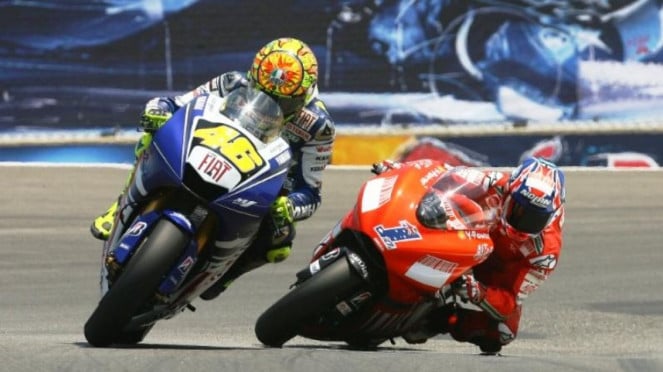 Dual Valentino Rossi y Casey Stoner en Laguna Seka en 2008