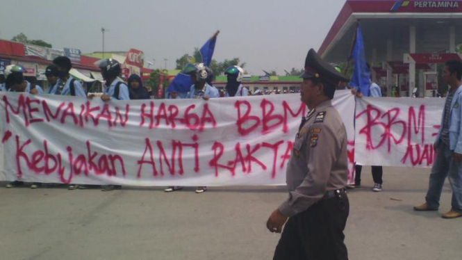 Mahasiswa Riau Tolak Kenaikan BBM: Jokowi Tak Pro Rakyat Kecil