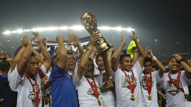 Persib Bandung Juarai ISL 2014