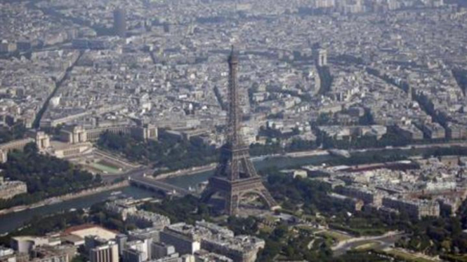 Menara Eiffel perancis
