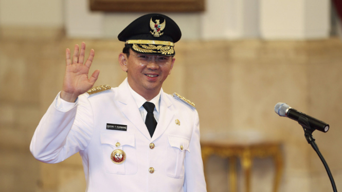 Gubernur DKI Jakarta Basuki Tjahaja Purnama usai pelantikan di Istana Negara, 19 November 2014