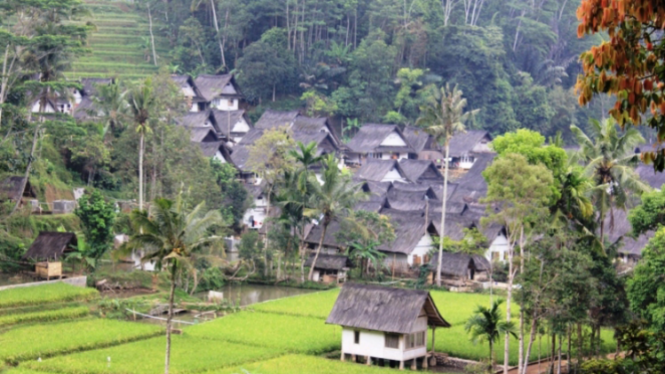  Kampung  Naga  Keseimbangan Alam yang Terjaga