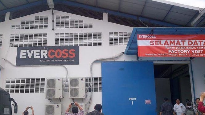 Pabrik Evercoss di Semarang 
