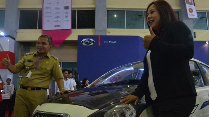 Booth Datsun di Pameran otomotif Makassar 2014